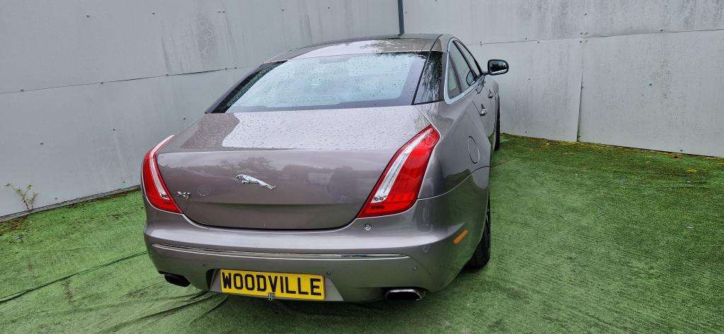 2011 JAGUAR XJ 2011 JAGUAR XJ