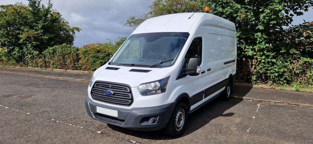 A 2018 FORD TRANSIT 350 A 2018 FORD TRANSIT 350