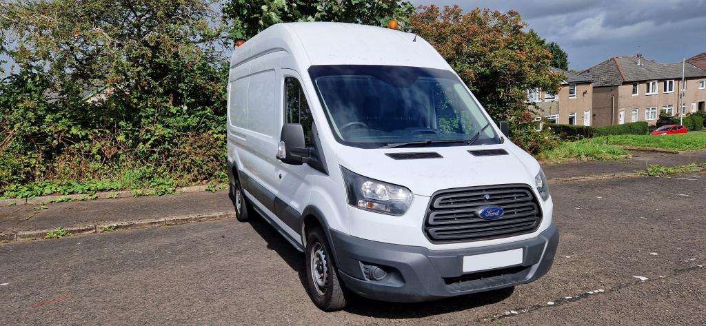 A 2018 FORD TRANSIT 350 A 2018 FORD TRANSIT 350