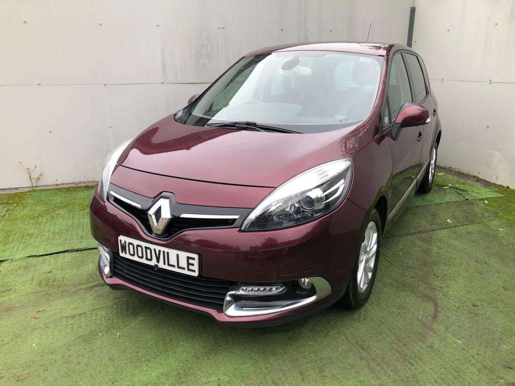 A 2015 RENAULT SCENIC Dynamique Nav Dci A 2015 RENAULT SCENIC Dynamique Nav Dci