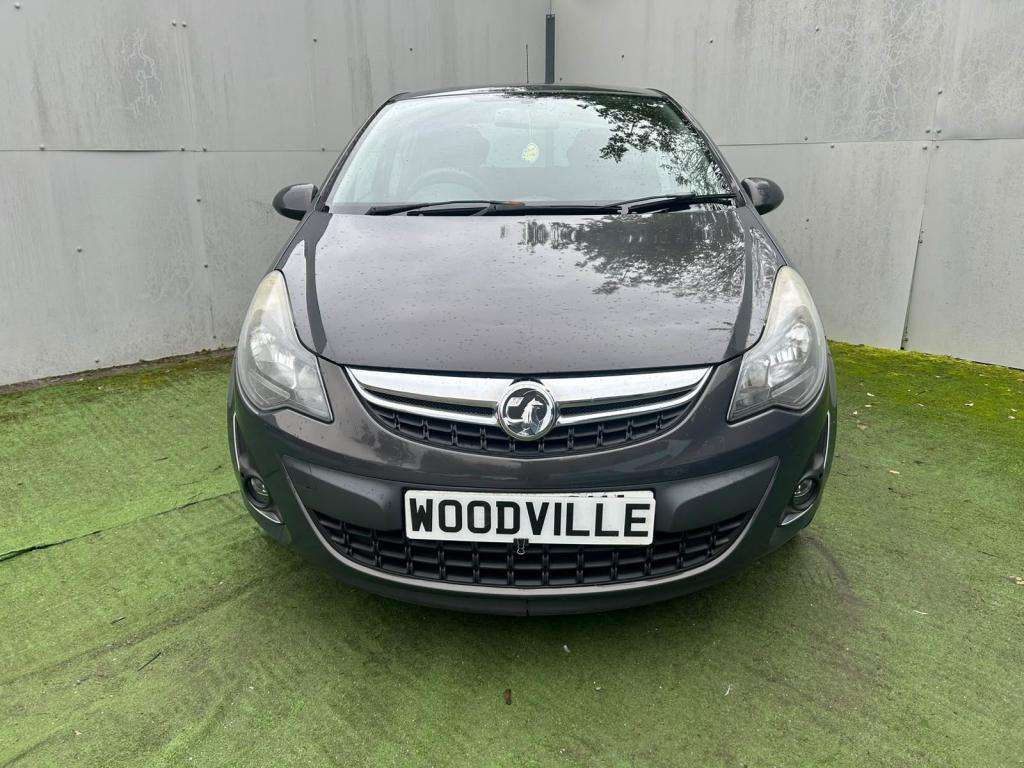 A 2014 VAUXHALL CORSA Sxi A 2014 VAUXHALL CORSA Sxi