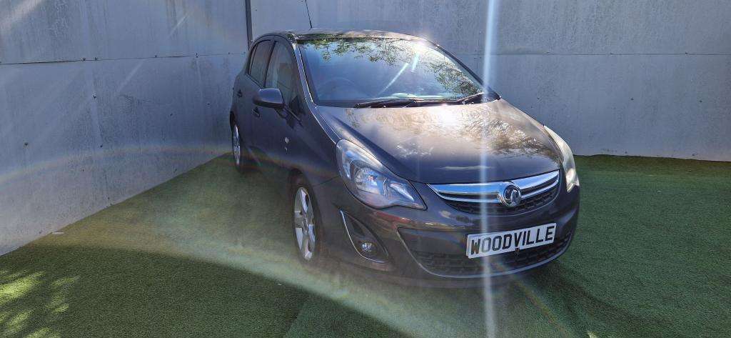 A 2013 VAUXHALL CORSA Sxi Ac A 2013 VAUXHALL CORSA Sxi Ac
