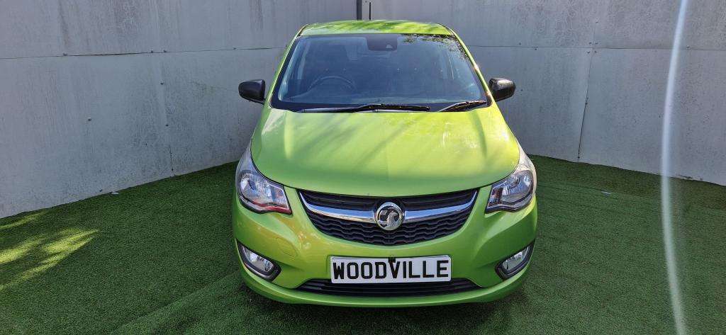 A 2015 VAUXHALL VIVA Sl A 2015 VAUXHALL VIVA Sl