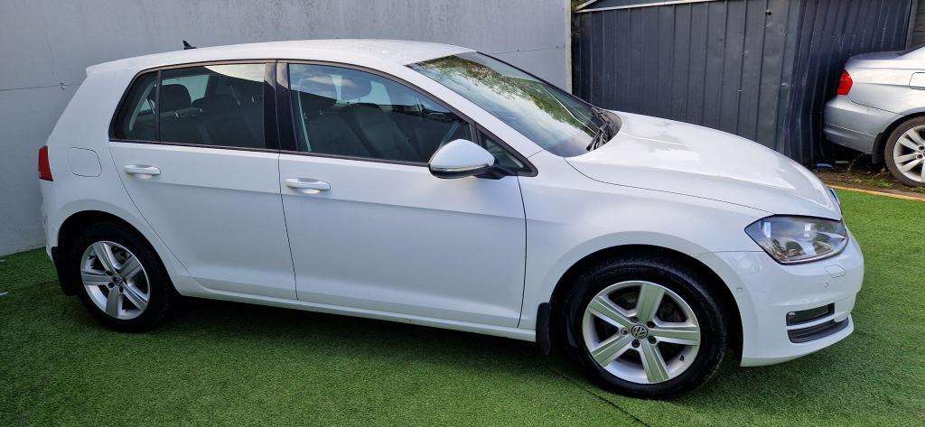 A 2016 VOLKSWAGEN GOLF Match Edition Tdi Bluemotion Technology A 2016 VOLKSWAGEN GOLF Match Edition Tdi Bluemotion Technology