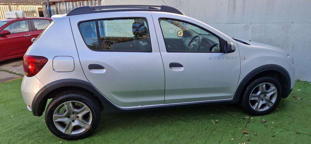 2017 DACIA SANDERO 2017 DACIA SANDERO