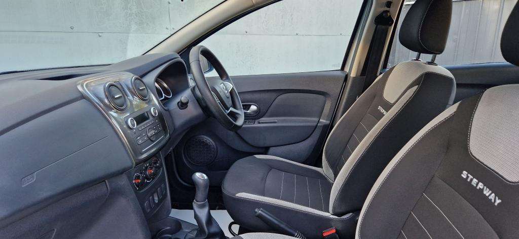 2017 DACIA SANDERO 2017 DACIA SANDERO