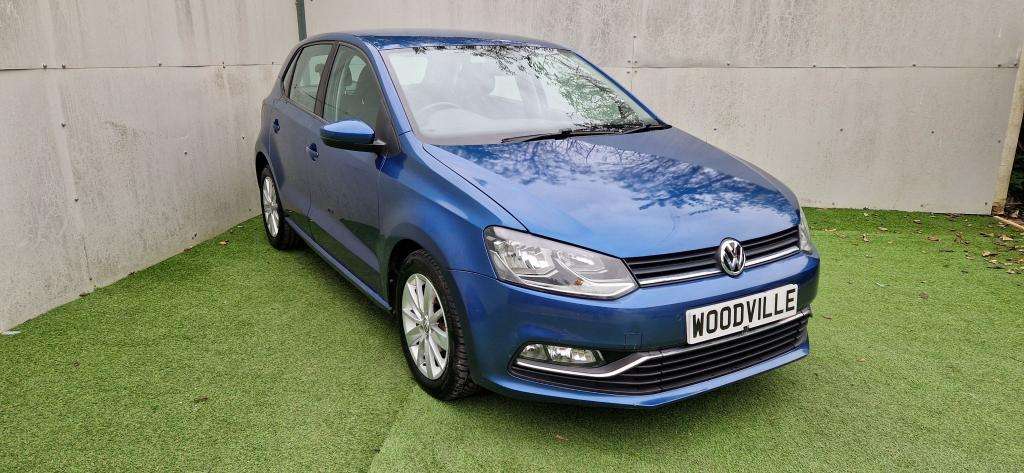 A 2015 VOLKSWAGEN POLO Se Tsi A 2015 VOLKSWAGEN POLO Se Tsi