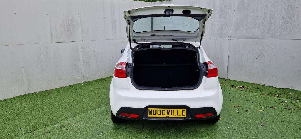 2013 KIA RIO 2013 KIA RIO