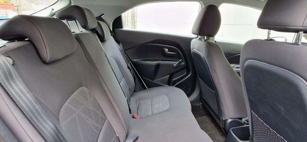 2013 KIA RIO 2013 KIA RIO