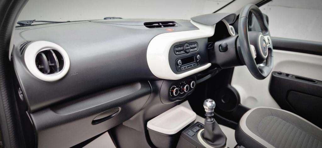 2018 RENAULT TWINGO 2018 RENAULT TWINGO