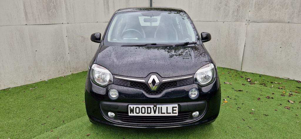 A 2018 RENAULT TWINGO Dynamique Energy Tce S/s A 2018 RENAULT TWINGO Dynamique Energy Tce S/s