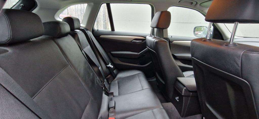 2011 BMW X1 2011 BMW X1