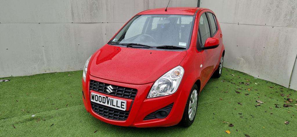 A 2012 SUZUKI SPLASH Sz3 A 2012 SUZUKI SPLASH Sz3