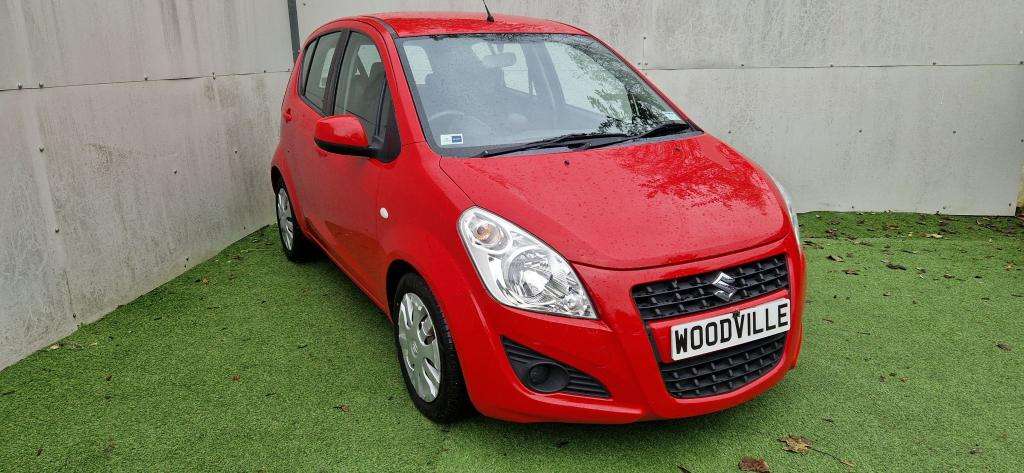A 2012 SUZUKI SPLASH Sz3 A 2012 SUZUKI SPLASH Sz3