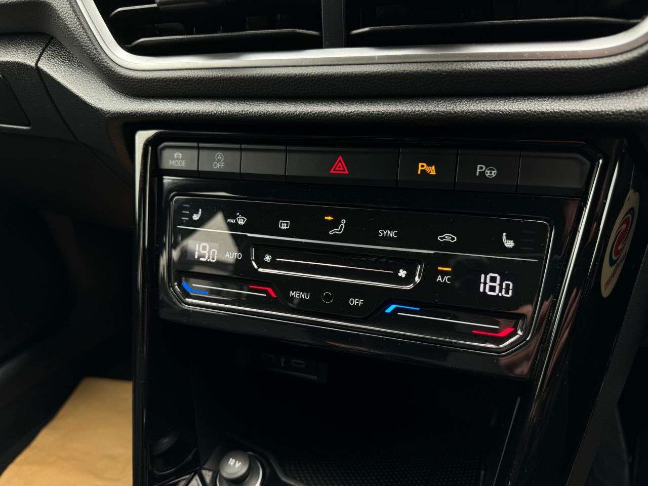 2022 VOLKSWAGEN T-ROC 2022 VOLKSWAGEN T-ROC