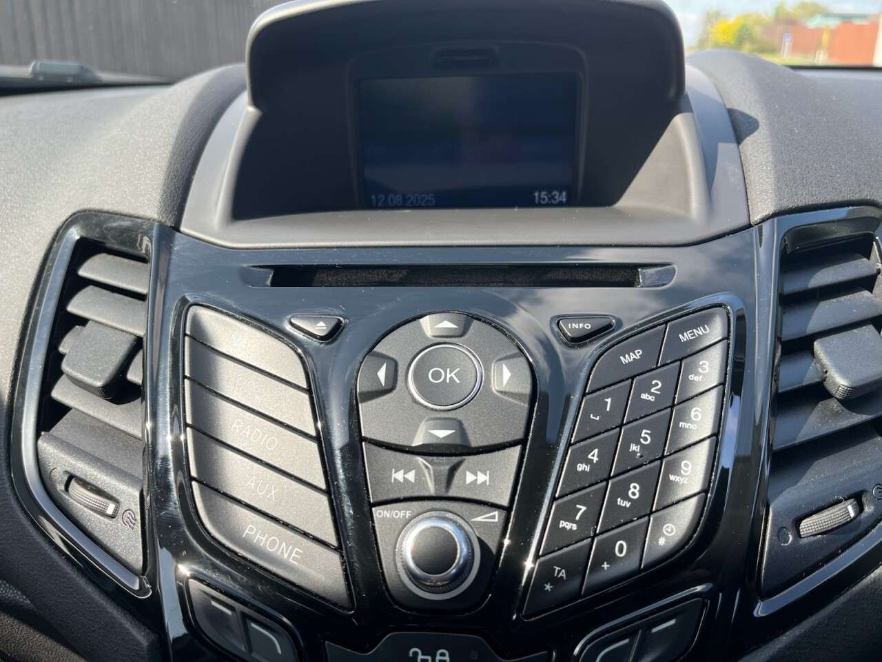 2015 FORD FIESTA 2015 FORD FIESTA