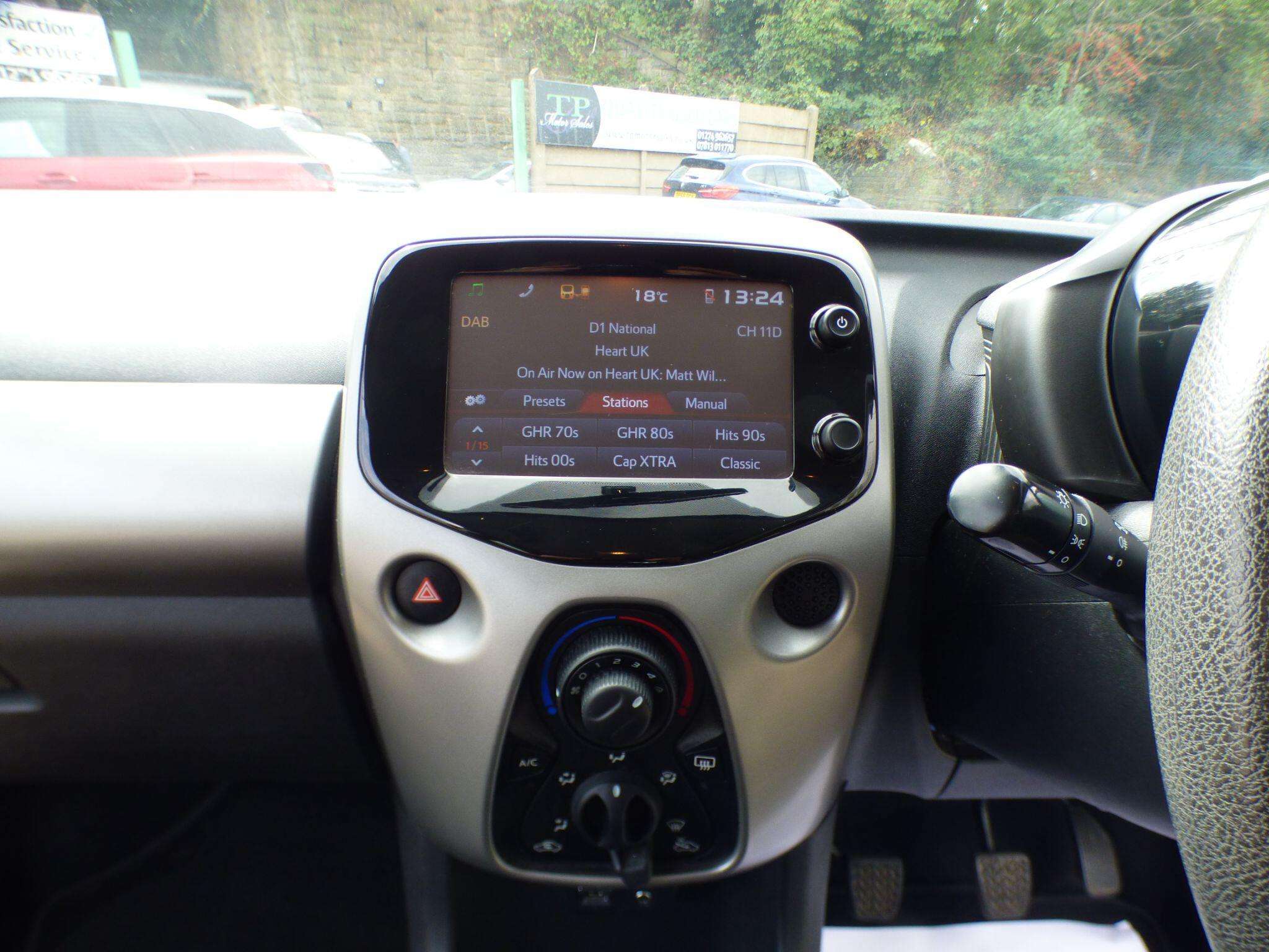 2015 PEUGEOT 108 2015 PEUGEOT 108