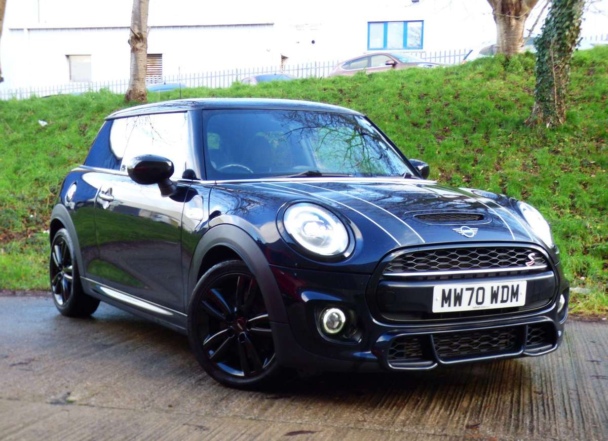 Check out this Mini Hatch 2021 Petrol Automatic