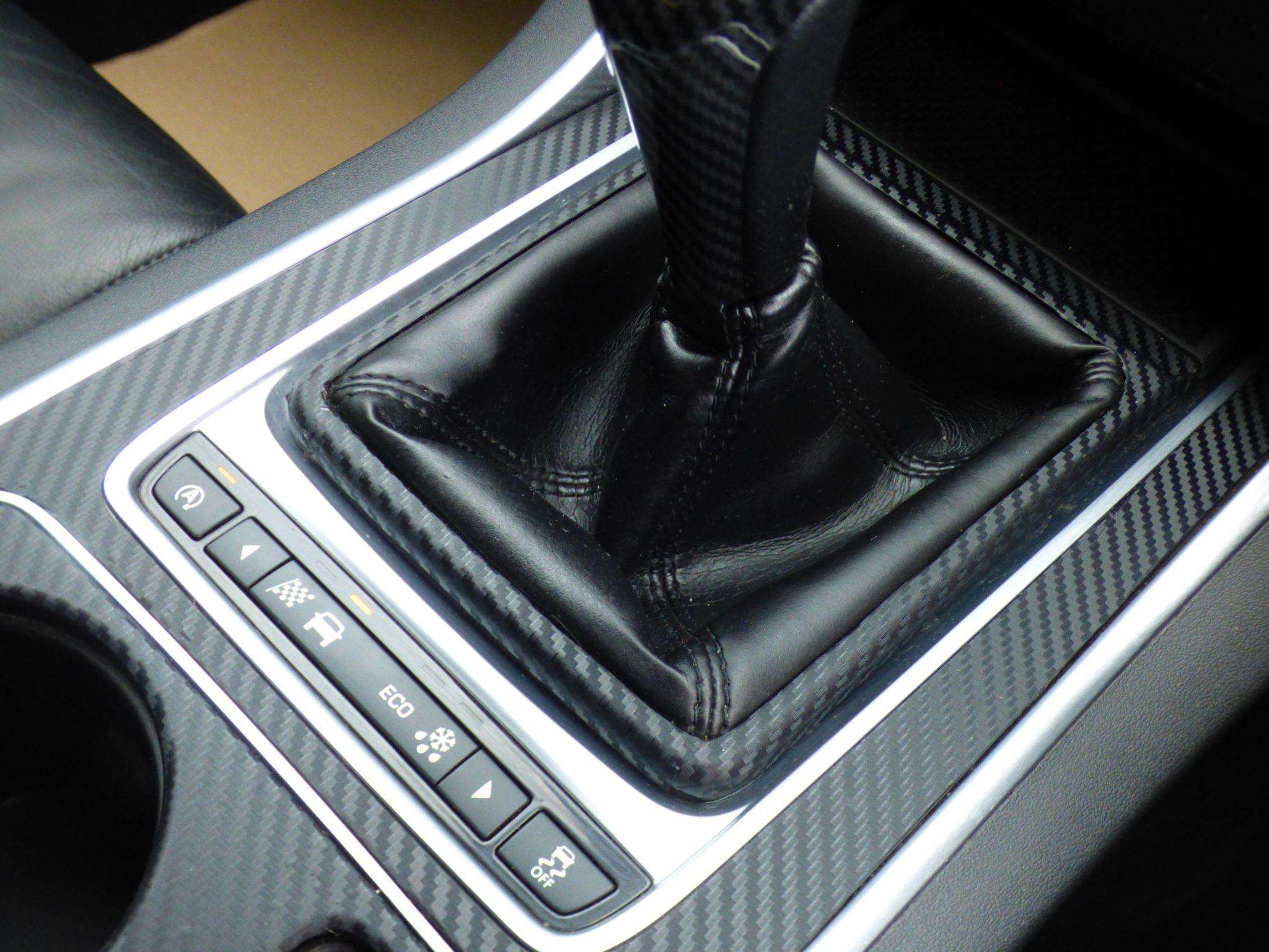 2016 JAGUAR XE 2016 JAGUAR XE