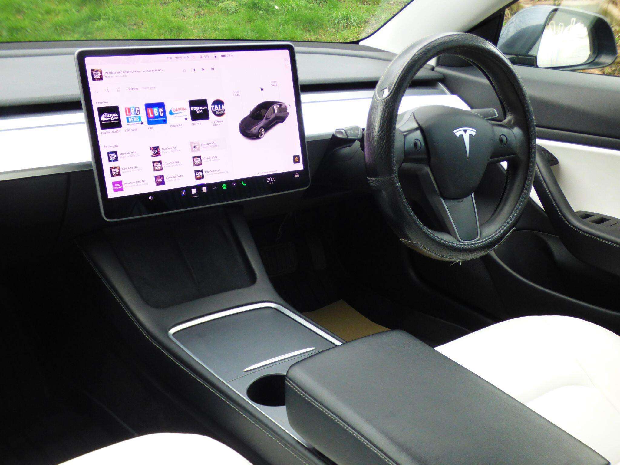 A 2020 TESLA MODEL 3 (Dual Motor) Long Range Auto 4WDE 4dr A 2020 TESLA MODEL 3 (Dual Motor) Long Range Auto 4WDE 4dr