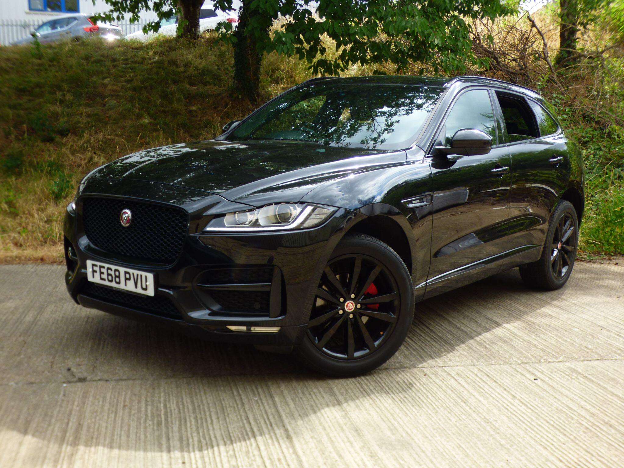 2018 JAGUAR F-PACE 2018 JAGUAR F-PACE