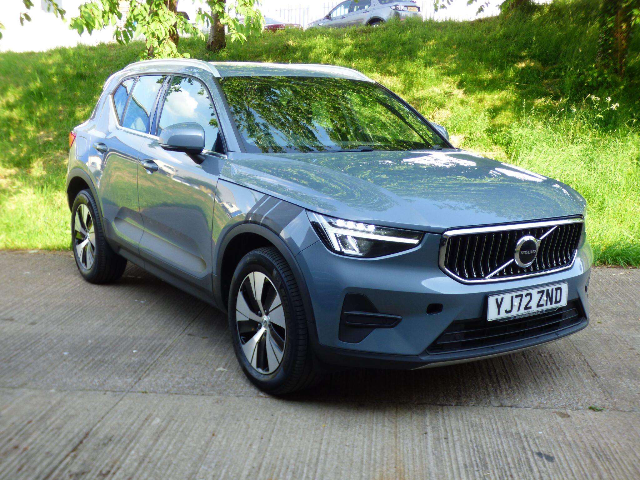 A 2022 VOLVO XC40 1.5h T4 Recharge 10.7kWh Core Auto Euro 6 (s/s) 5dr A 2022 VOLVO XC40 1.5h T4 Recharge 10.7kWh Core Auto Euro 6 (s/s) 5dr
