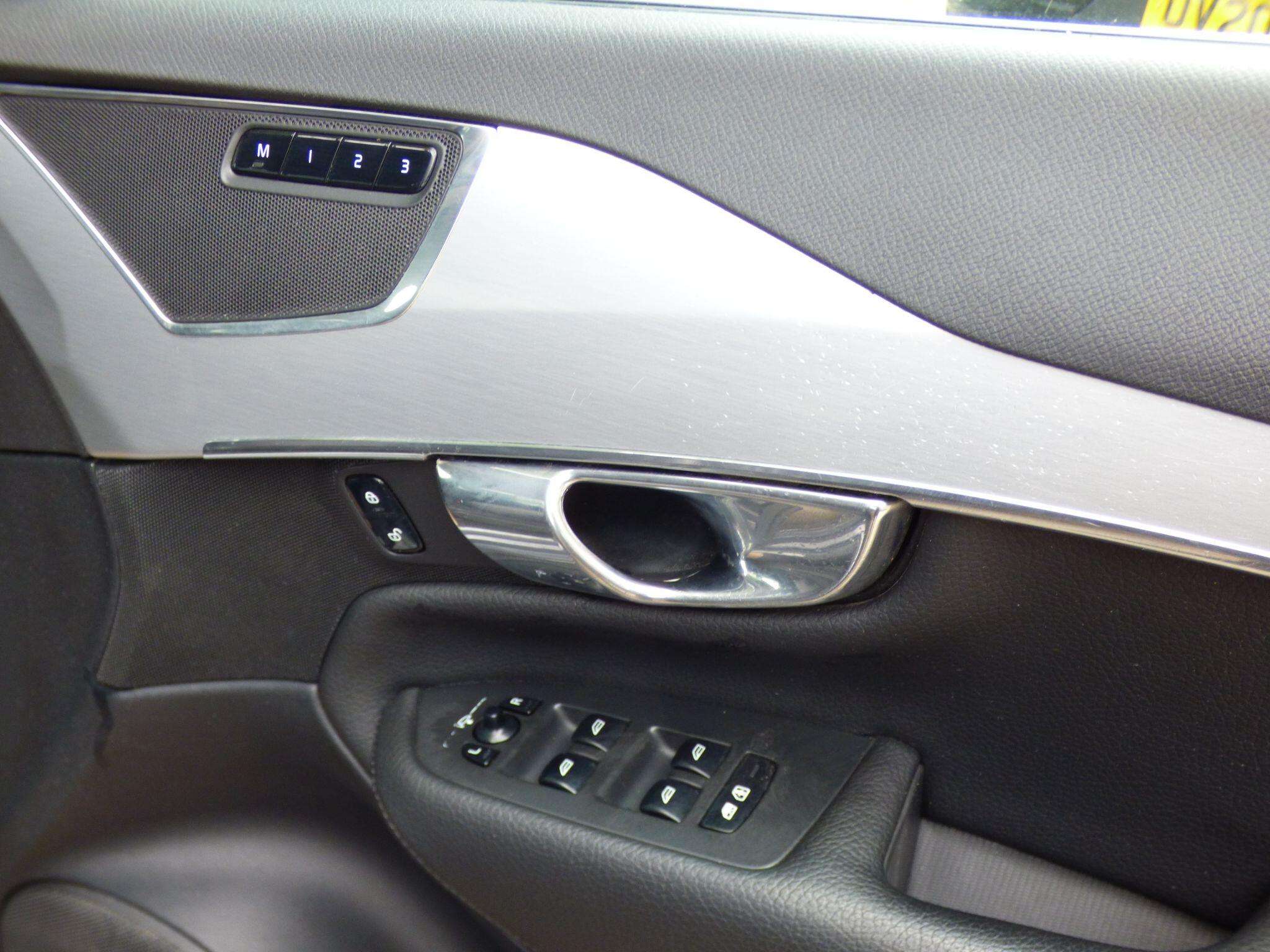 2016 VOLVO XC90 2016 VOLVO XC90