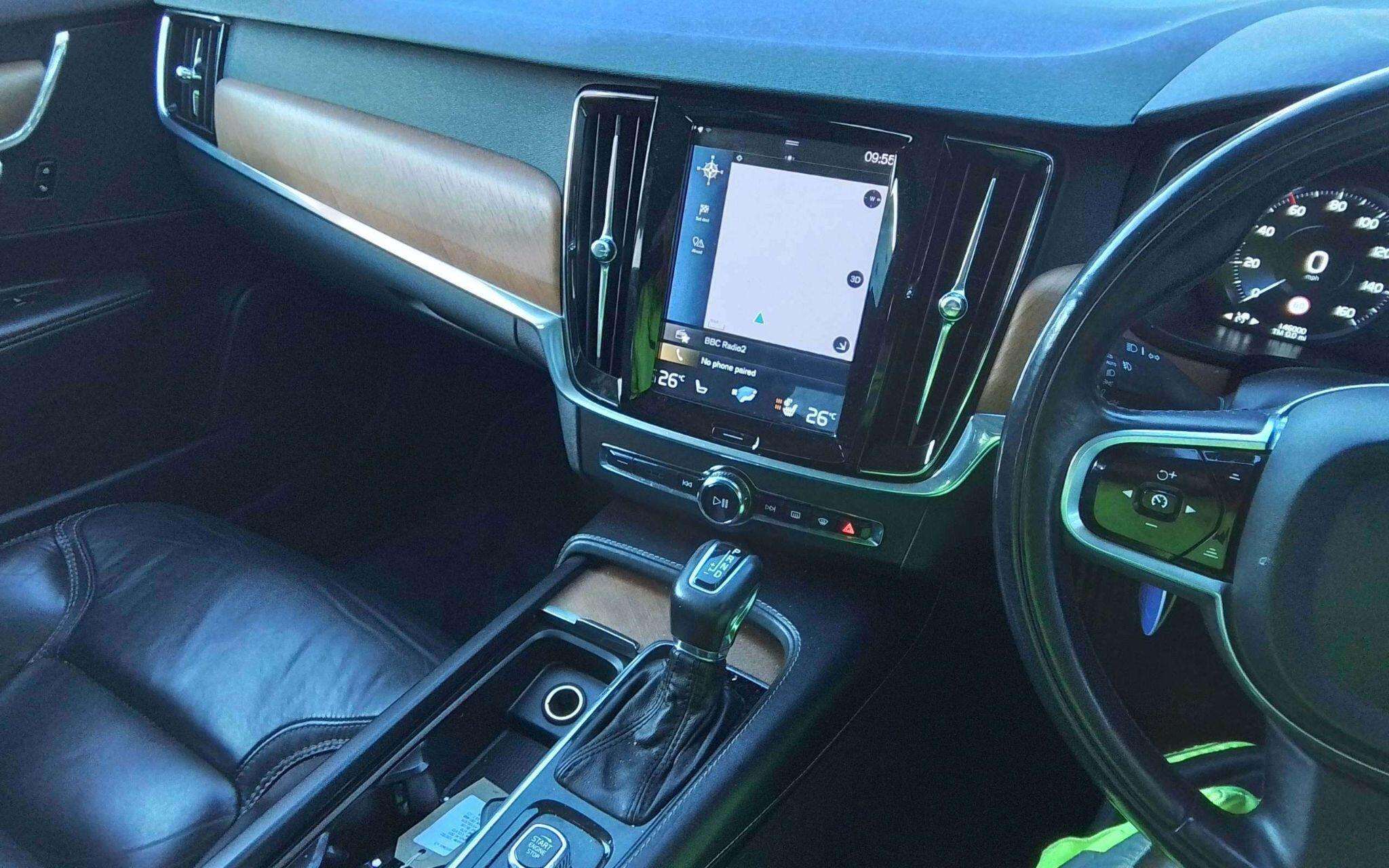 2018 VOLVO V90 2018 VOLVO V90