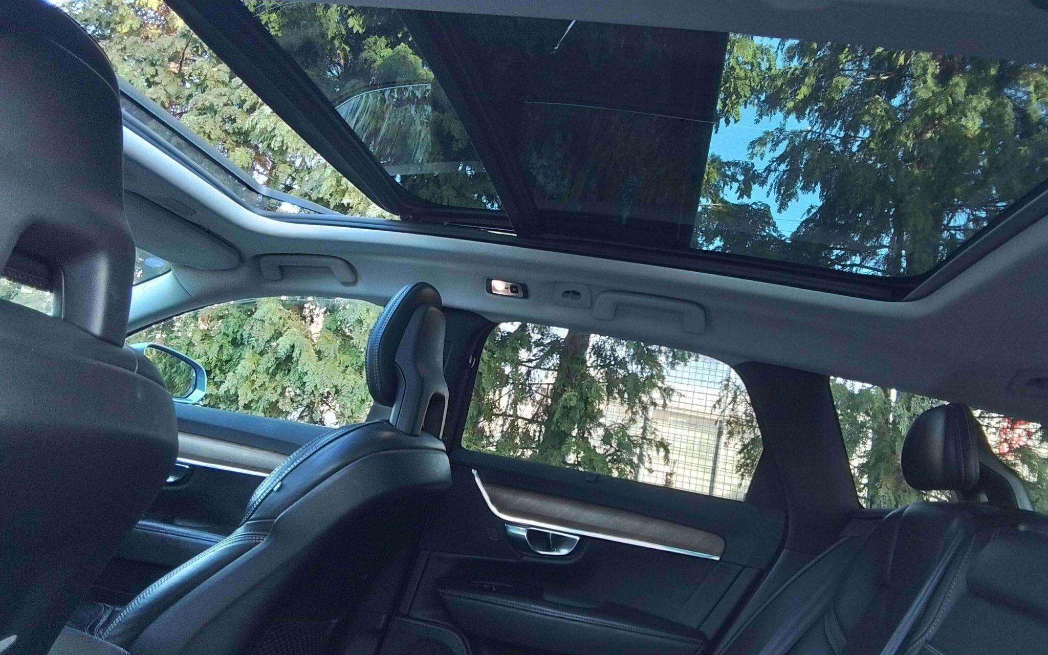 2018 VOLVO V90 2018 VOLVO V90