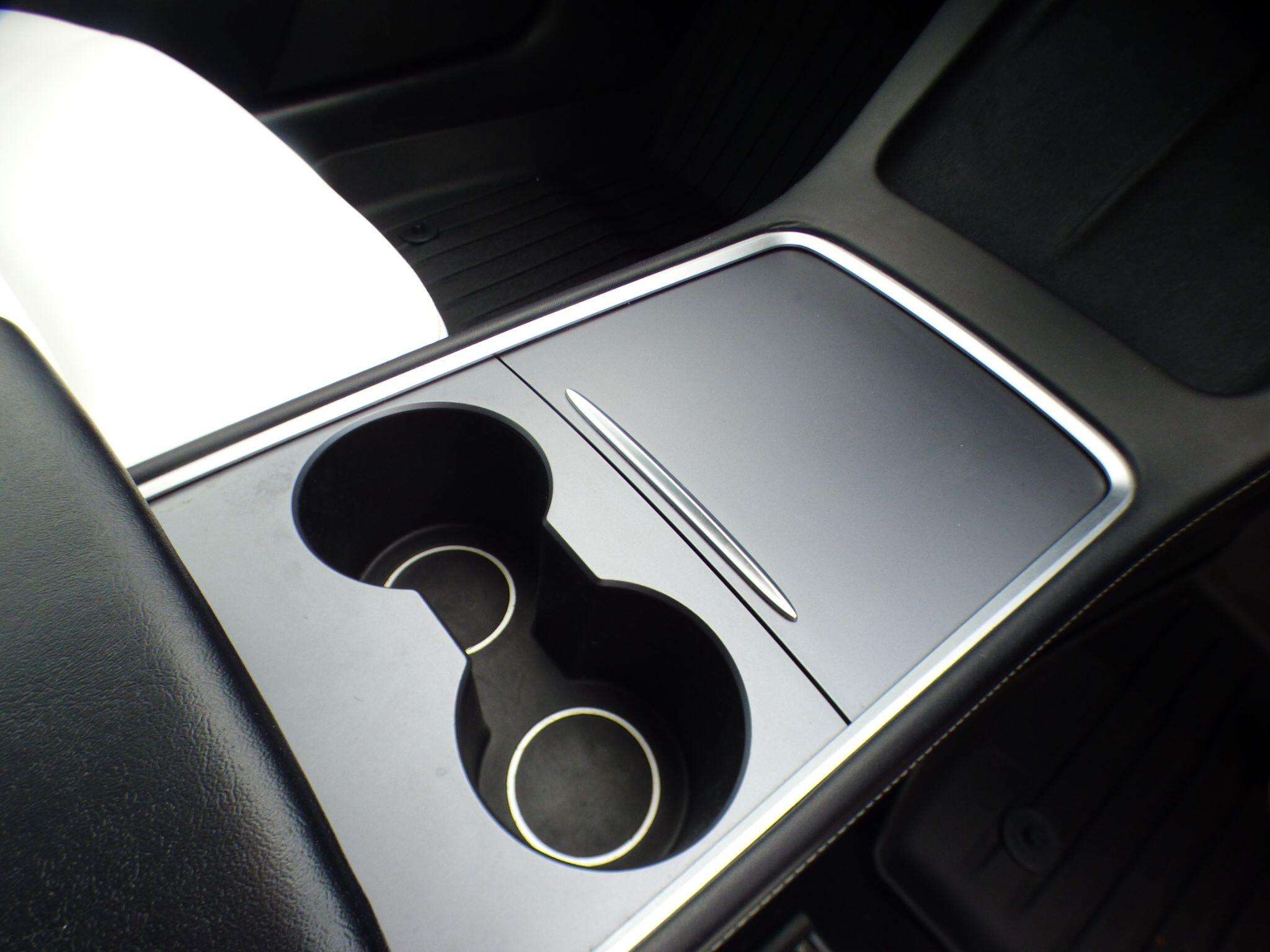 2020 TESLA MODEL 3 2020 TESLA MODEL 3