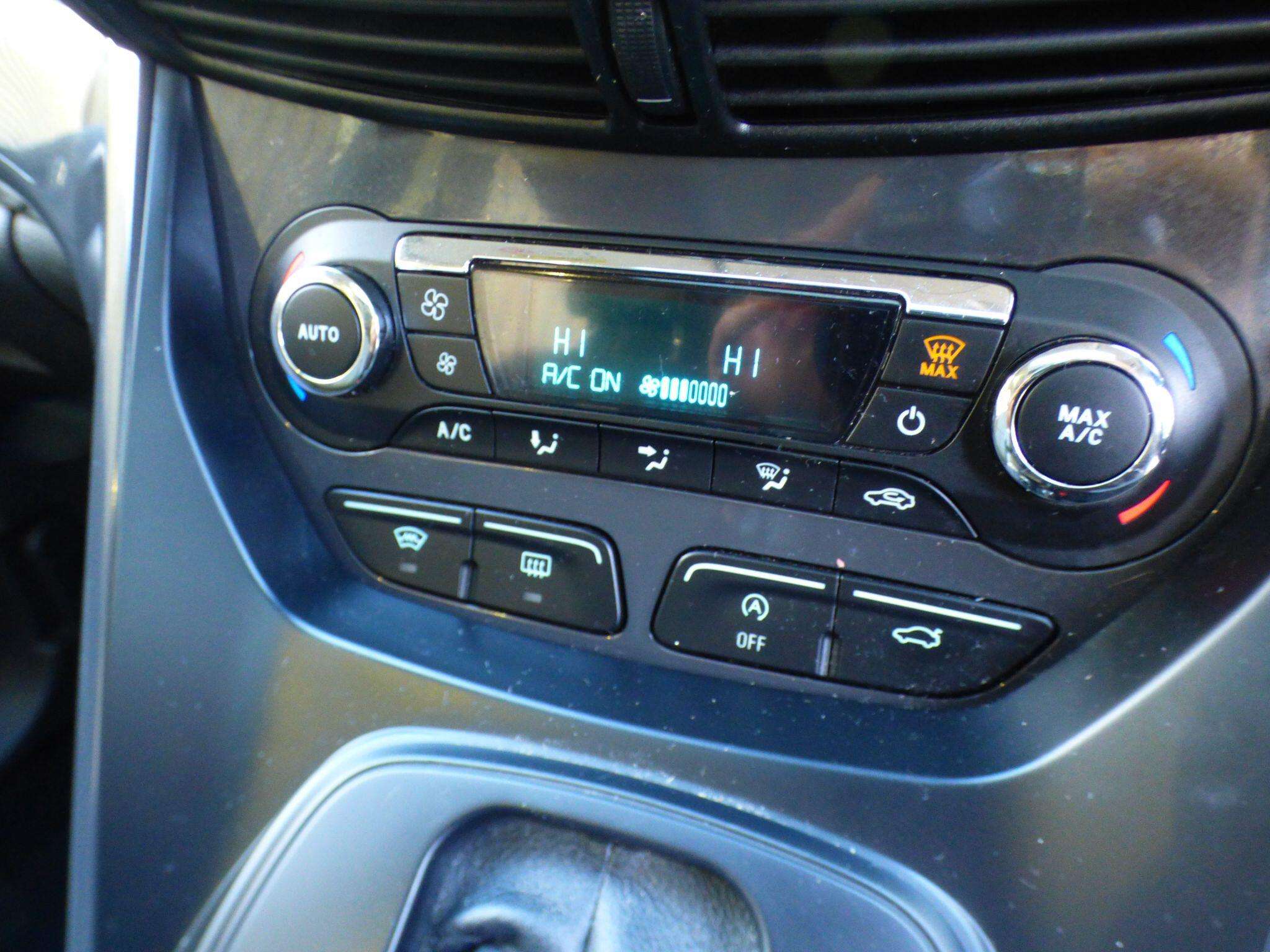 2015 FORD KUGA 2015 FORD KUGA
