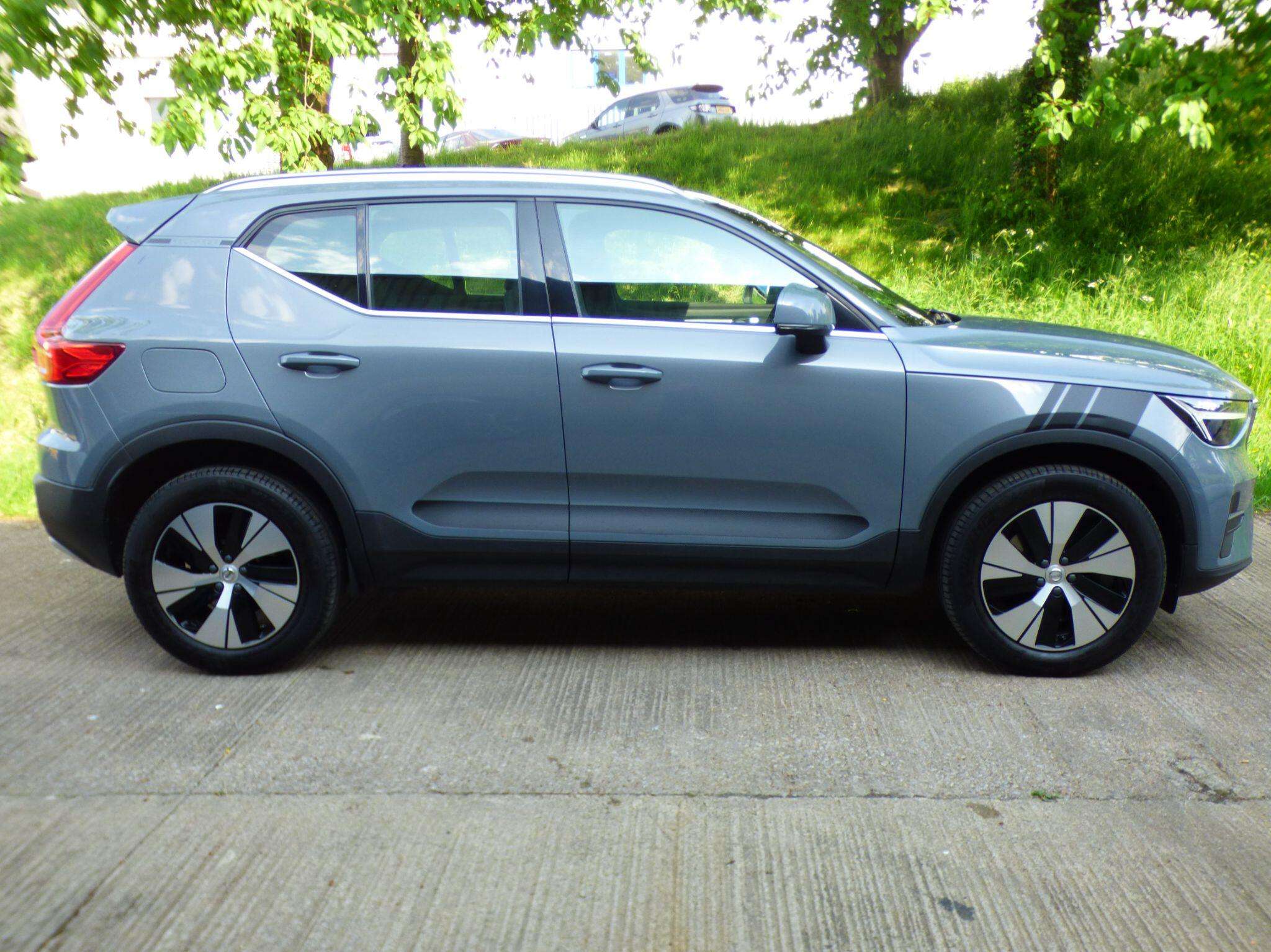 2022 VOLVO XC40 2022 VOLVO XC40