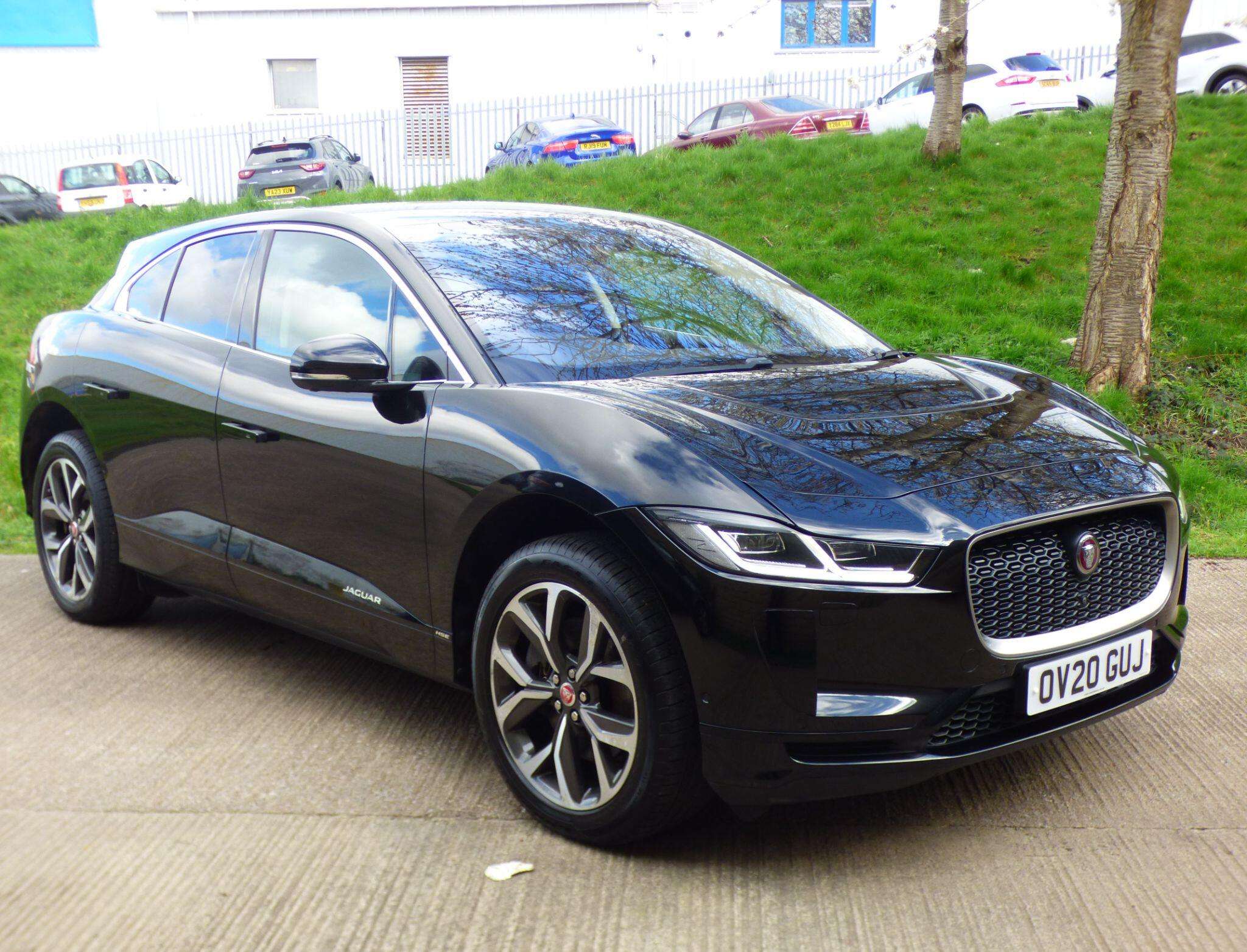 A 2020 JAGUAR I-PACE 400 90kWh HSE Auto 4WD 5dr A 2020 JAGUAR I-PACE 400 90kWh HSE Auto 4WD 5dr