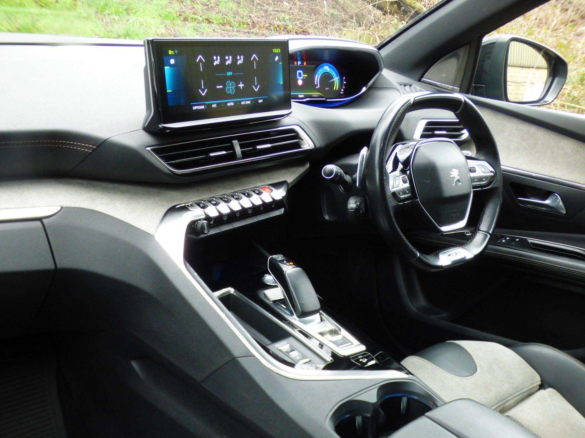 A 2021 PEUGEOT 3008 1.6 13.2kWh GT e-EAT 4WD Euro 6 (s/s) 5dr A 2021 PEUGEOT 3008 1.6 13.2kWh GT e-EAT 4WD Euro 6 (s/s) 5dr