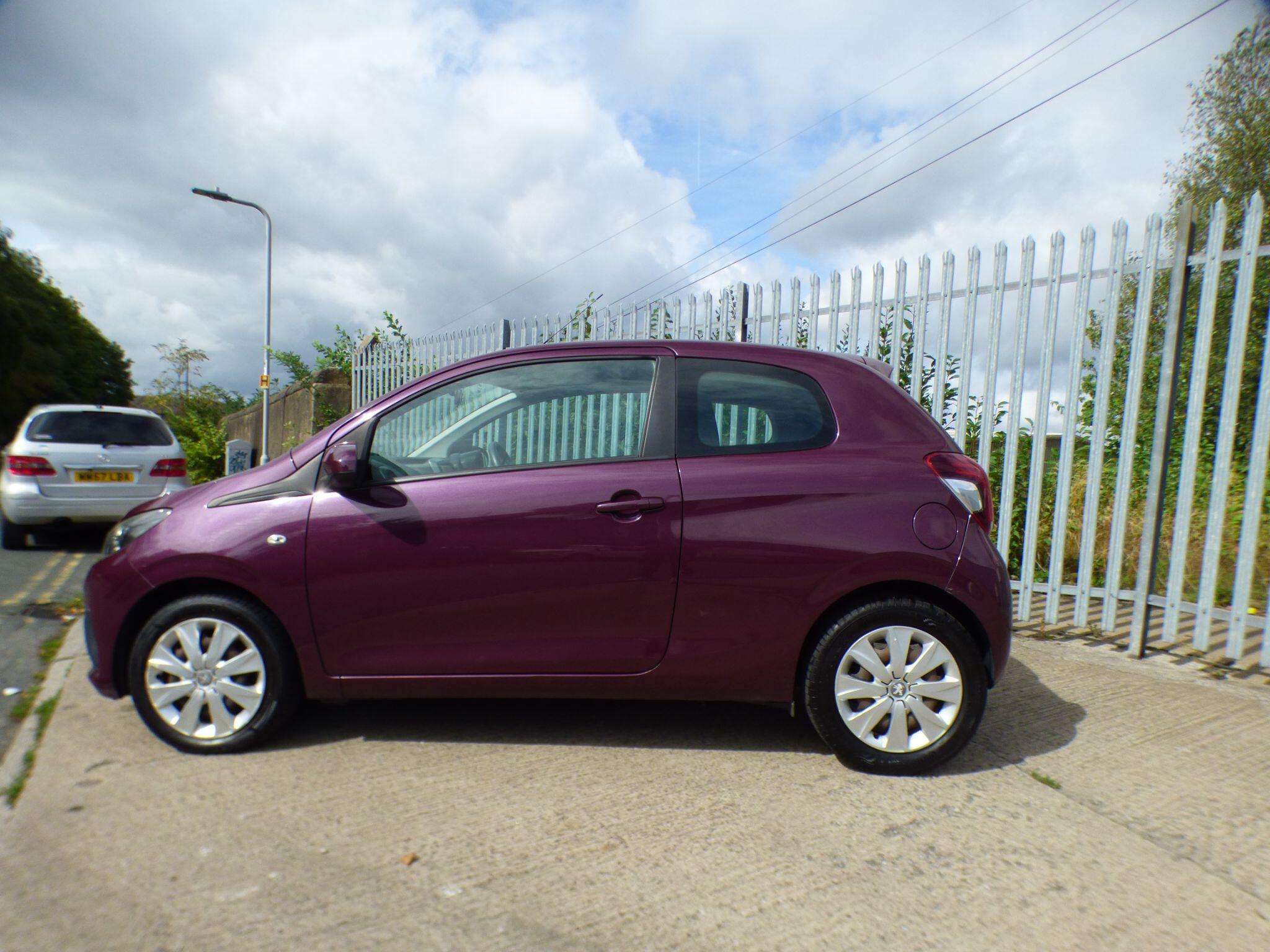 2015 PEUGEOT 108 2015 PEUGEOT 108