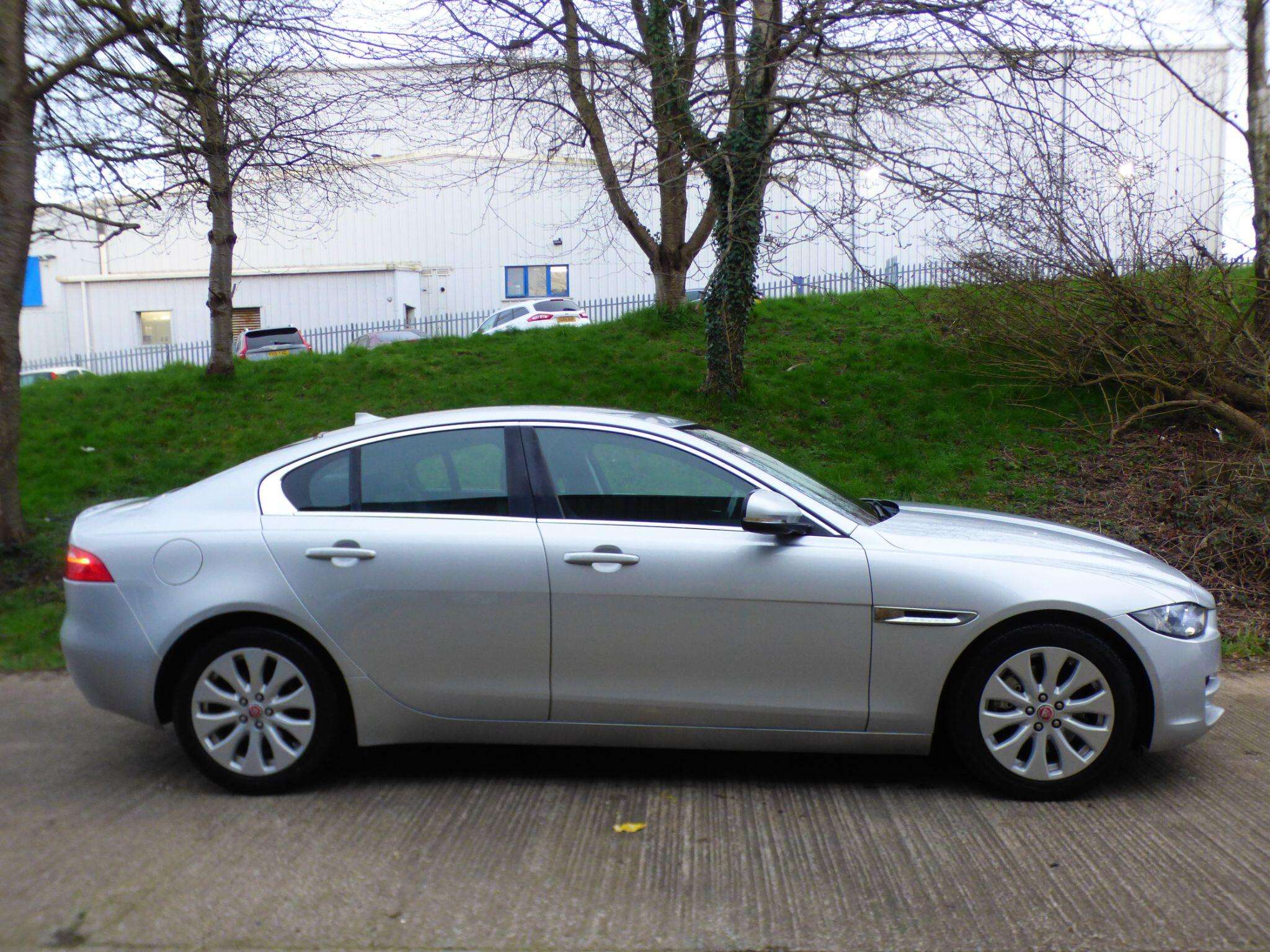 2016 JAGUAR XE 2016 JAGUAR XE