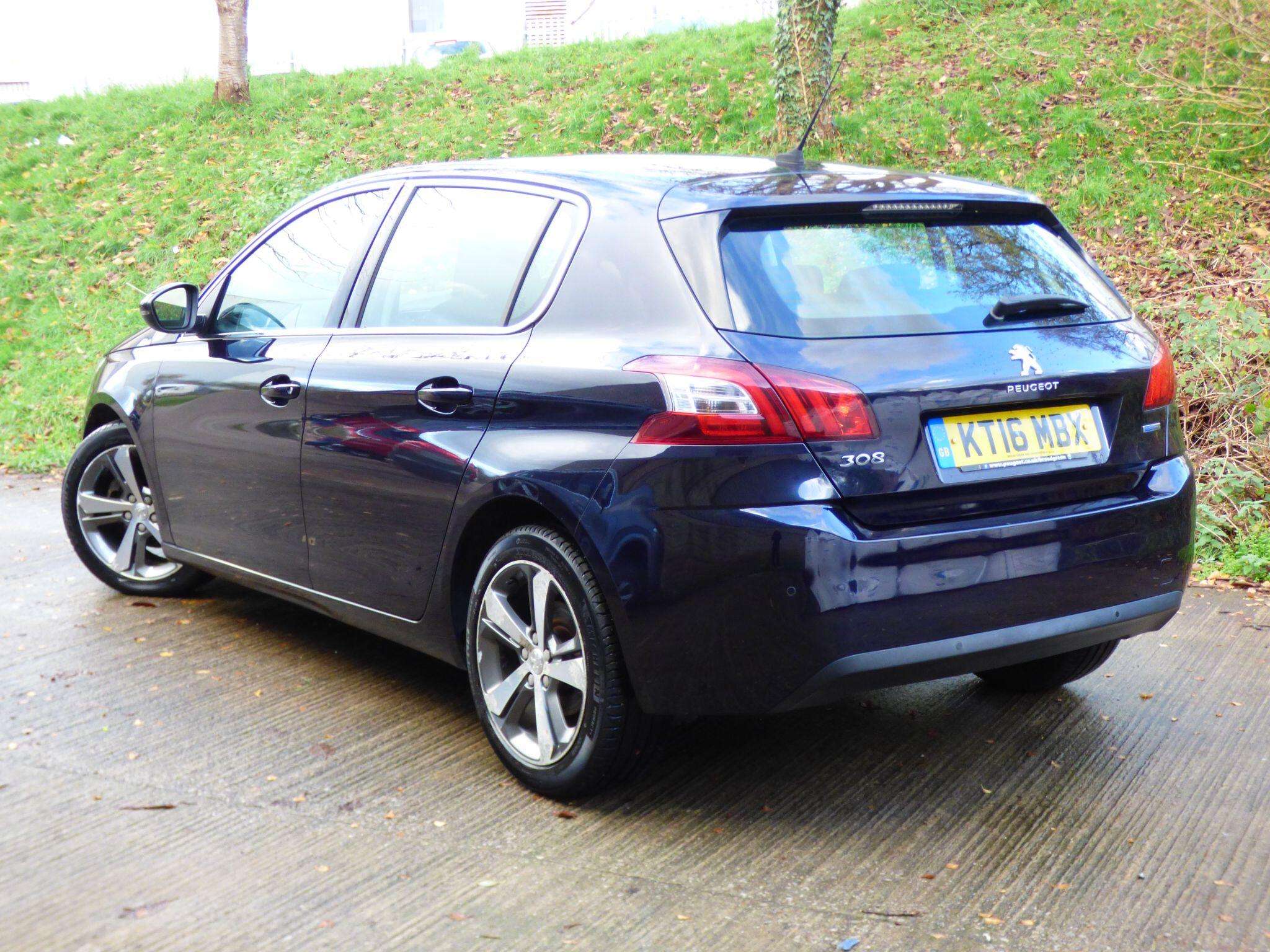 2016 PEUGEOT 308 2016 PEUGEOT 308