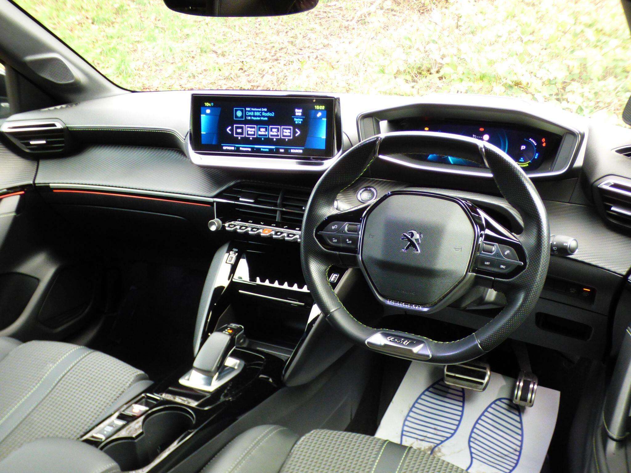 2021 PEUGEOT E-208 2021 PEUGEOT E-208