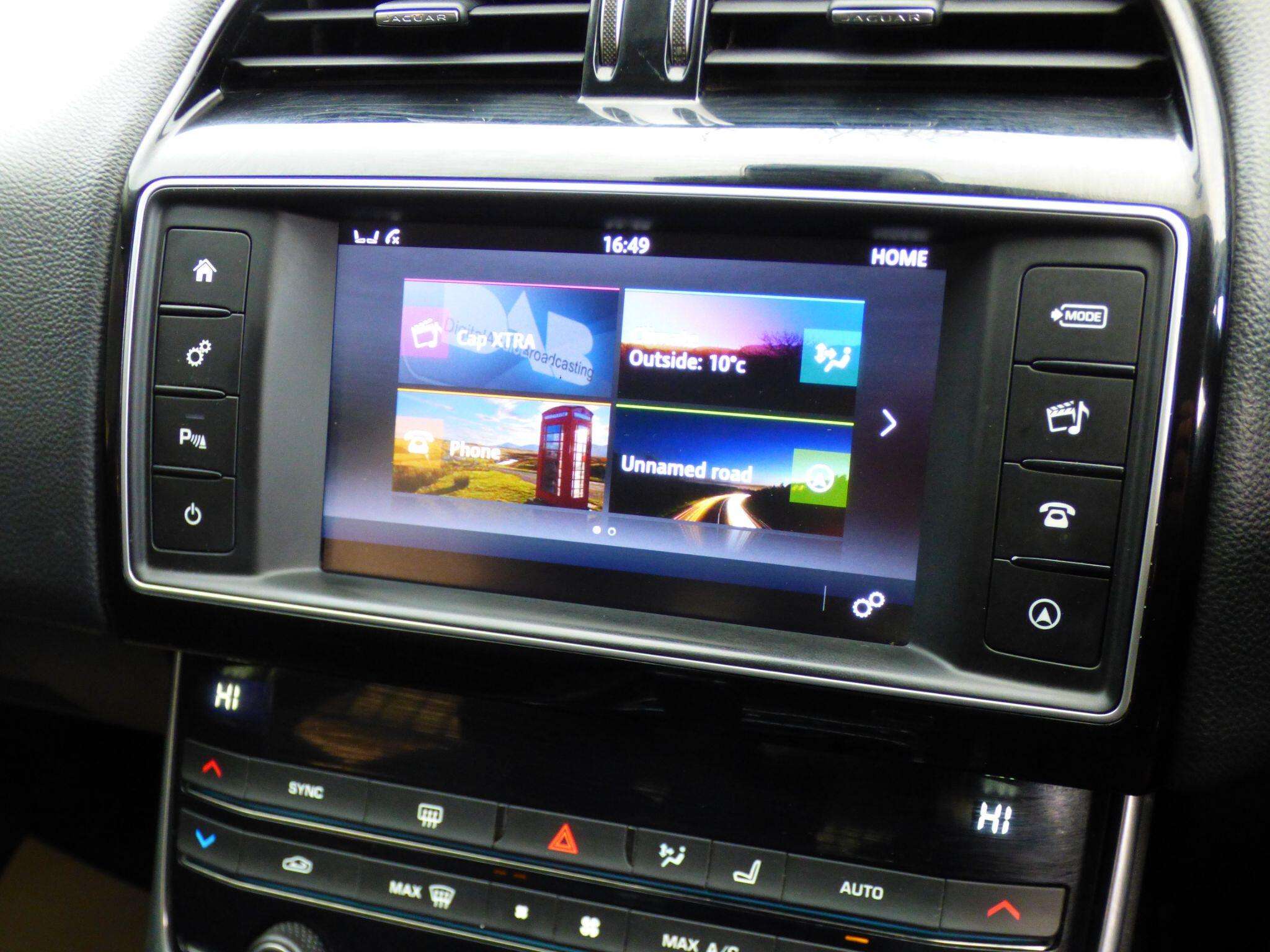 2016 JAGUAR XE 2016 JAGUAR XE