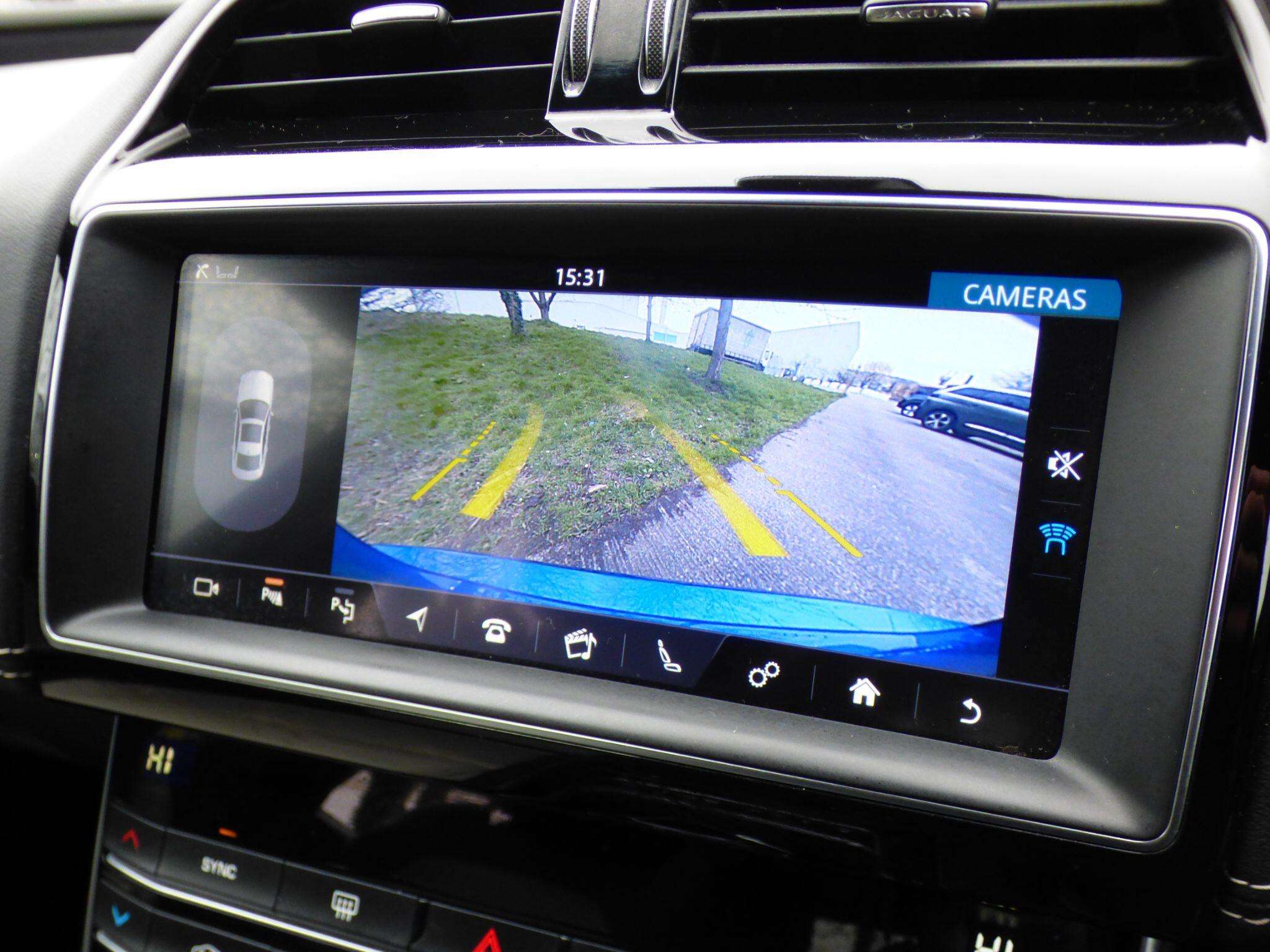 2019 JAGUAR XE 2019 JAGUAR XE