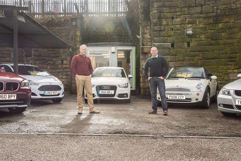 A 2016 MITSUBISHI L200 2.4 DI-D DC Barbarian Auto 4WD Euro 5 4dr A 2016 MITSUBISHI L200 2.4 DI-D DC Barbarian Auto 4WD Euro 5 4dr