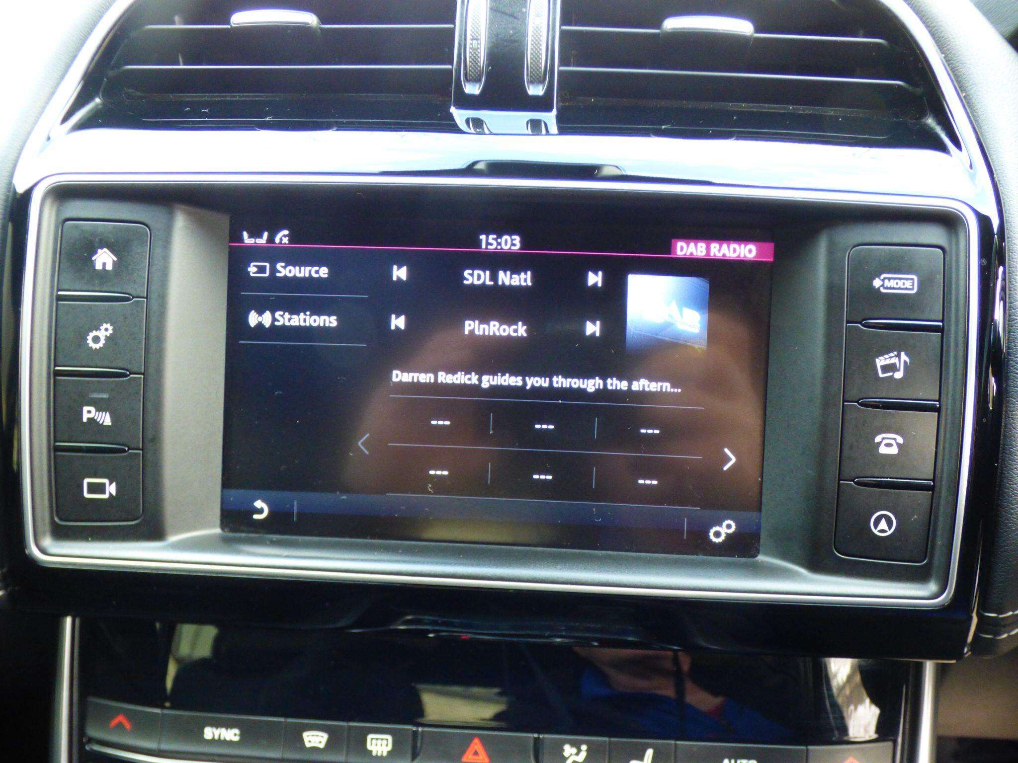 2015 JAGUAR XE 2015 JAGUAR XE