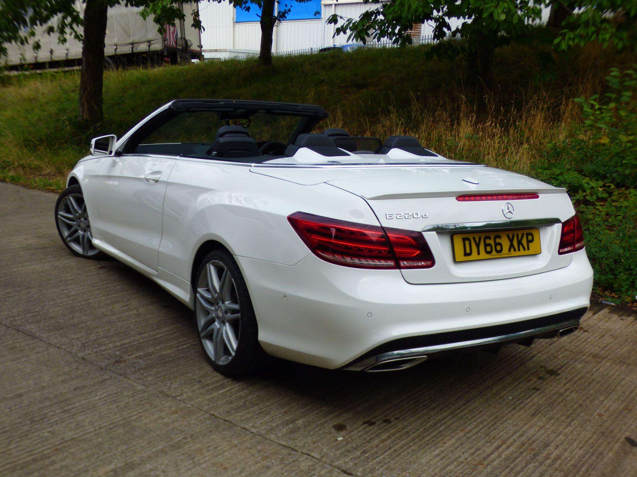 2016 MERCEDES-BENZ E CLASS 2016 MERCEDES-BENZ E CLASS