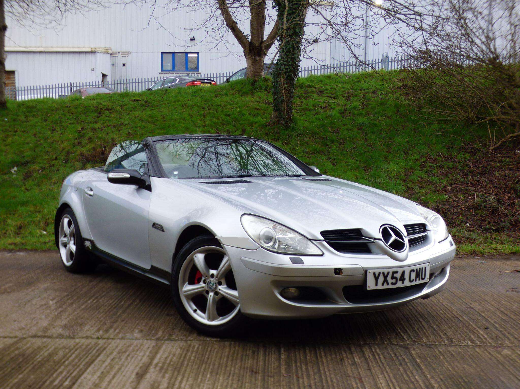 A 2004 MERCEDES-BENZ SLK 2.0 SLK200 Kompressor 2dr A 2004 MERCEDES-BENZ SLK 2.0 SLK200 Kompressor 2dr