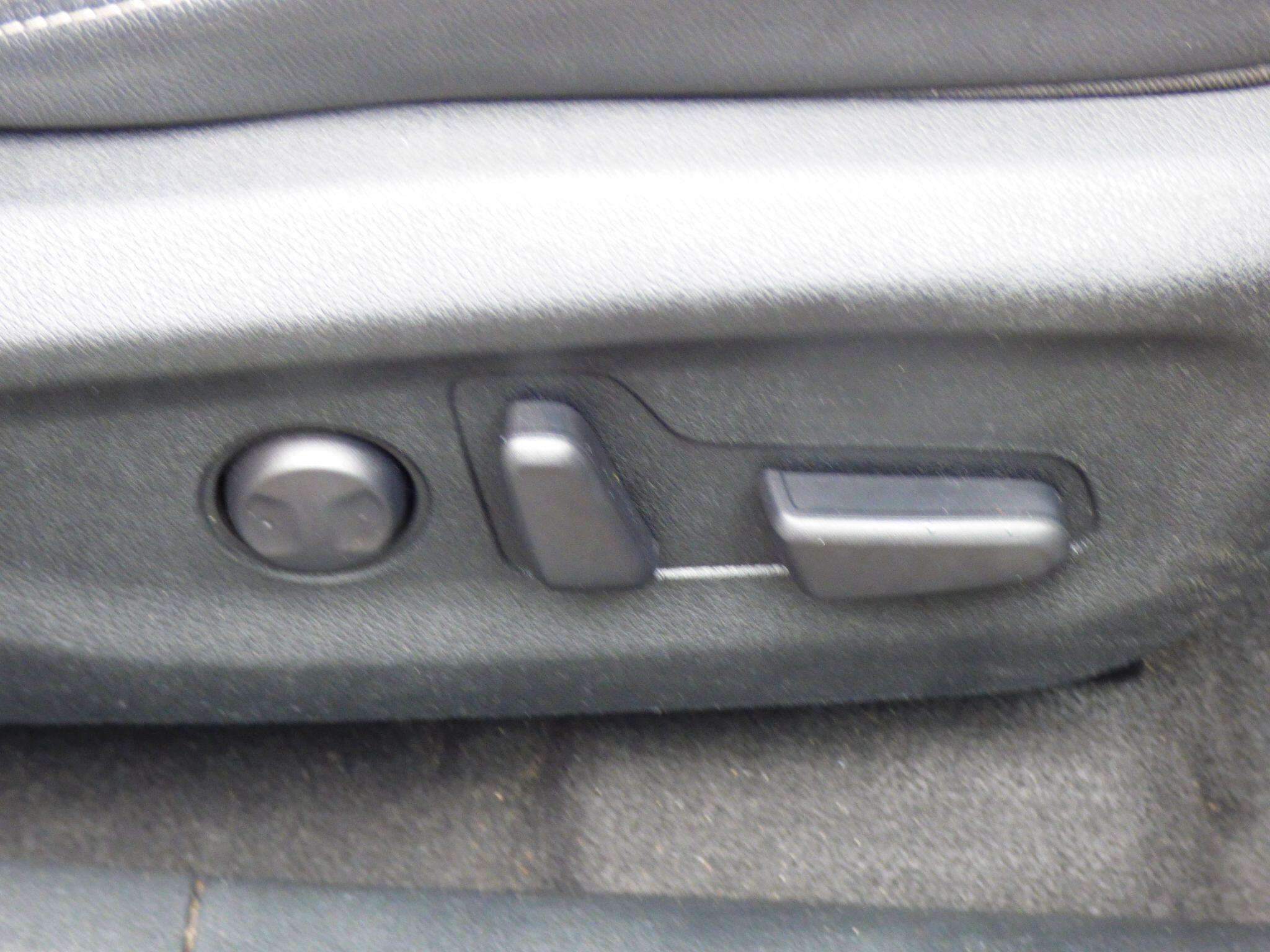 2020 KIA NIRO 2020 KIA NIRO