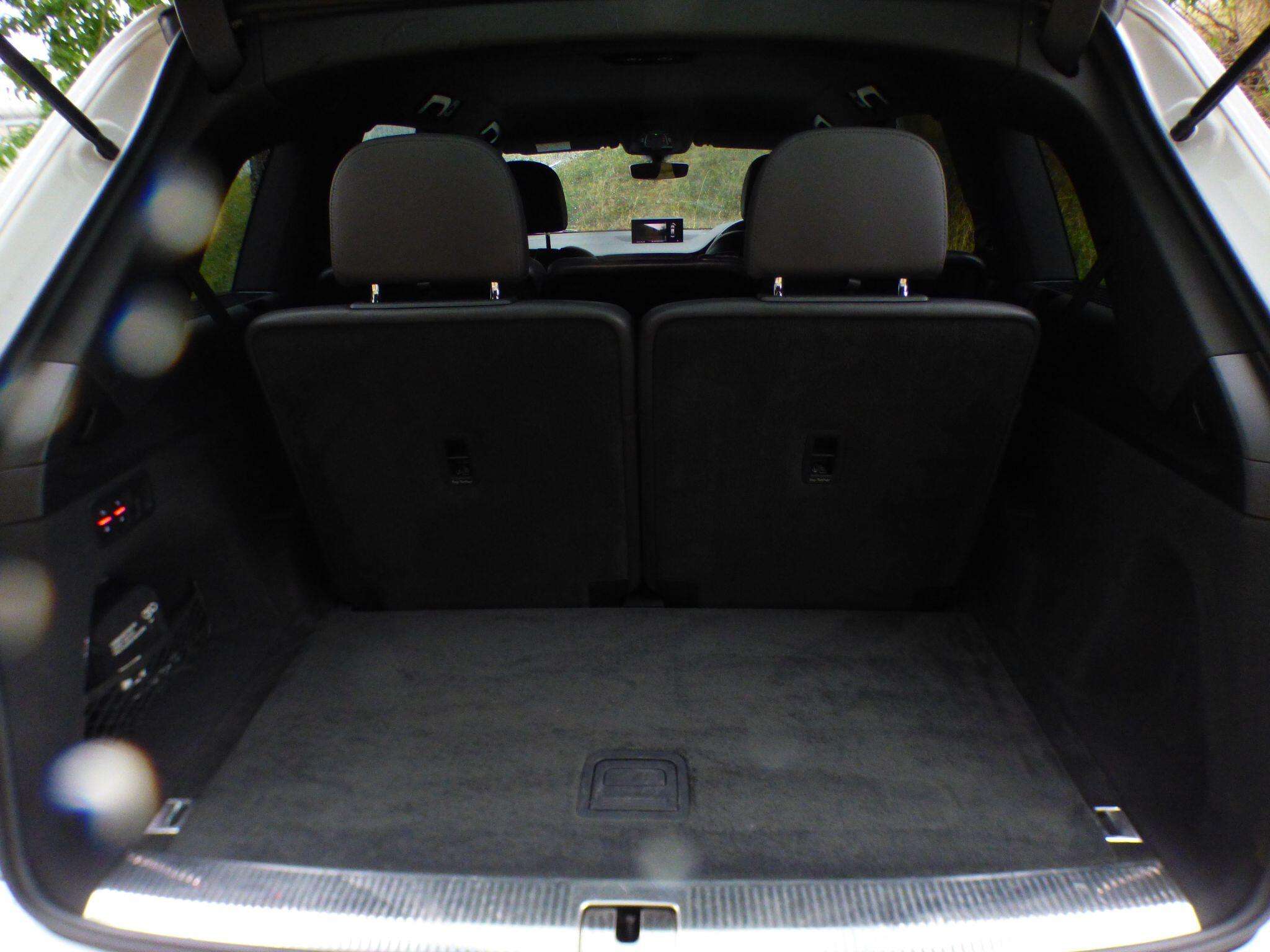 2016 AUDI Q7 2016 AUDI Q7