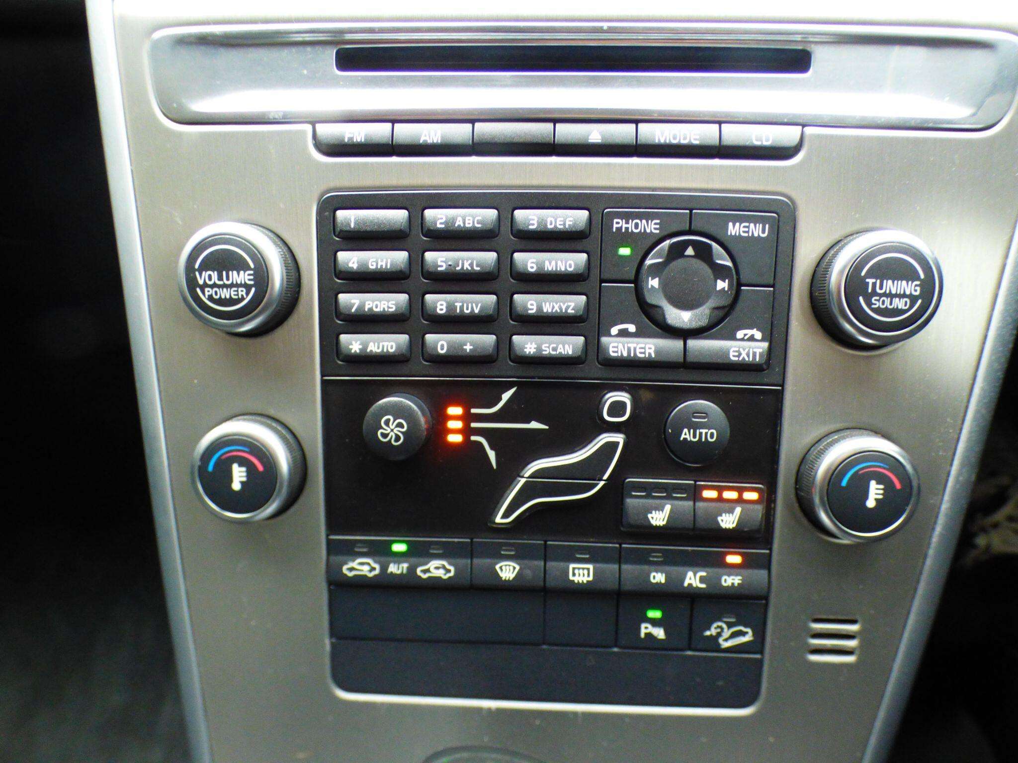 2009 VOLVO XC60 2009 VOLVO XC60