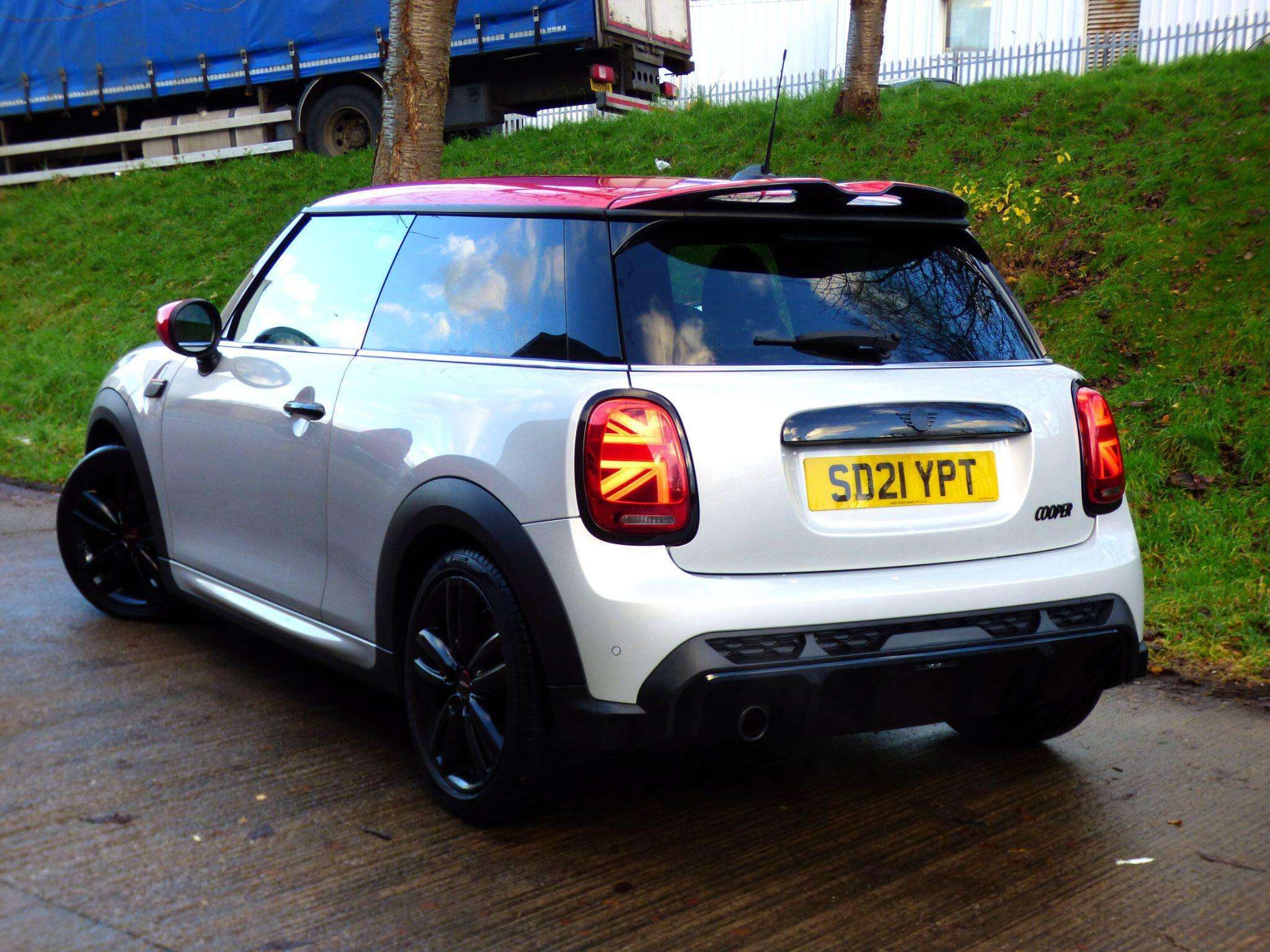 2021 MINI HATCH 2021 MINI HATCH