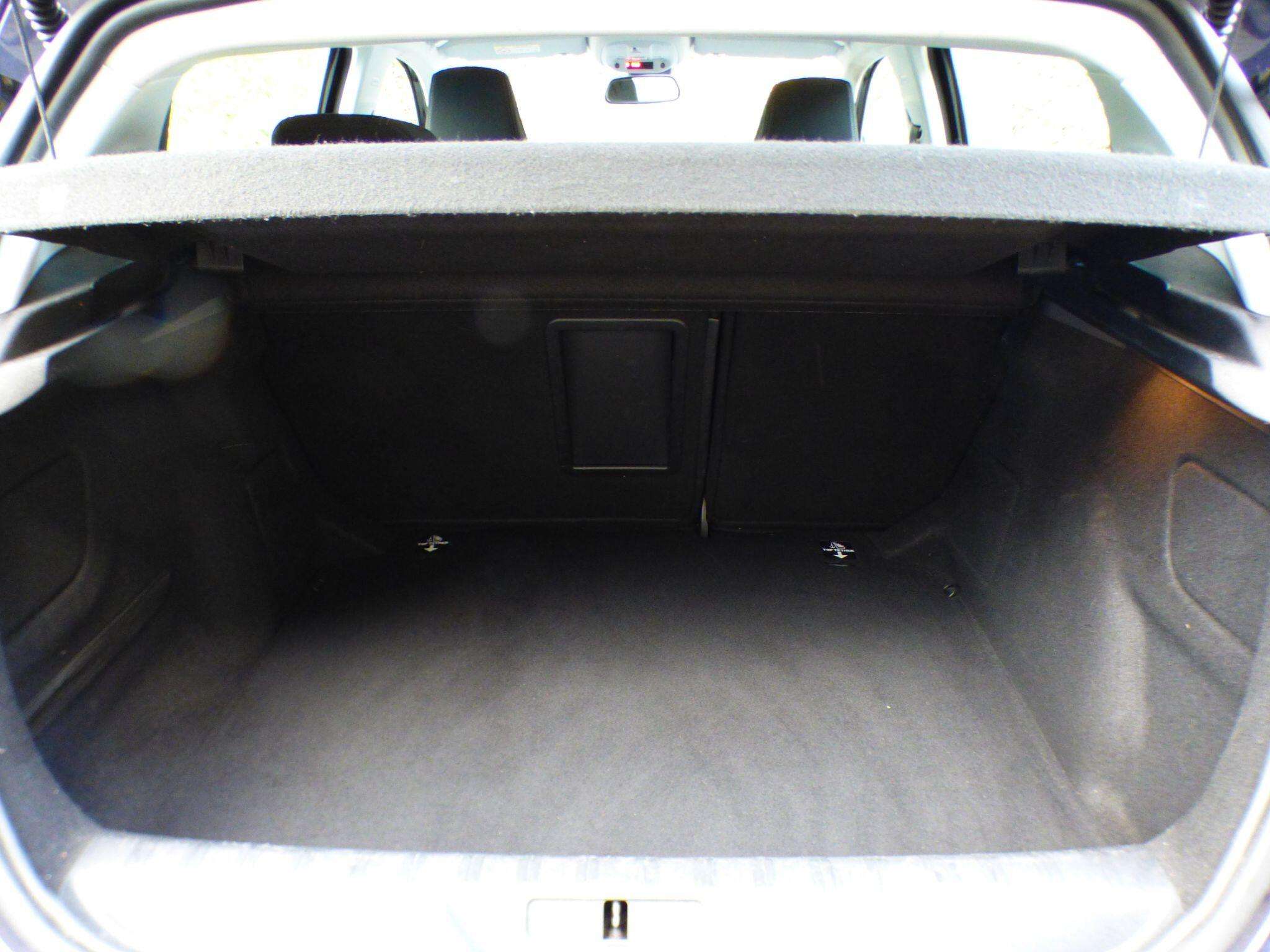 2016 PEUGEOT 308 2016 PEUGEOT 308