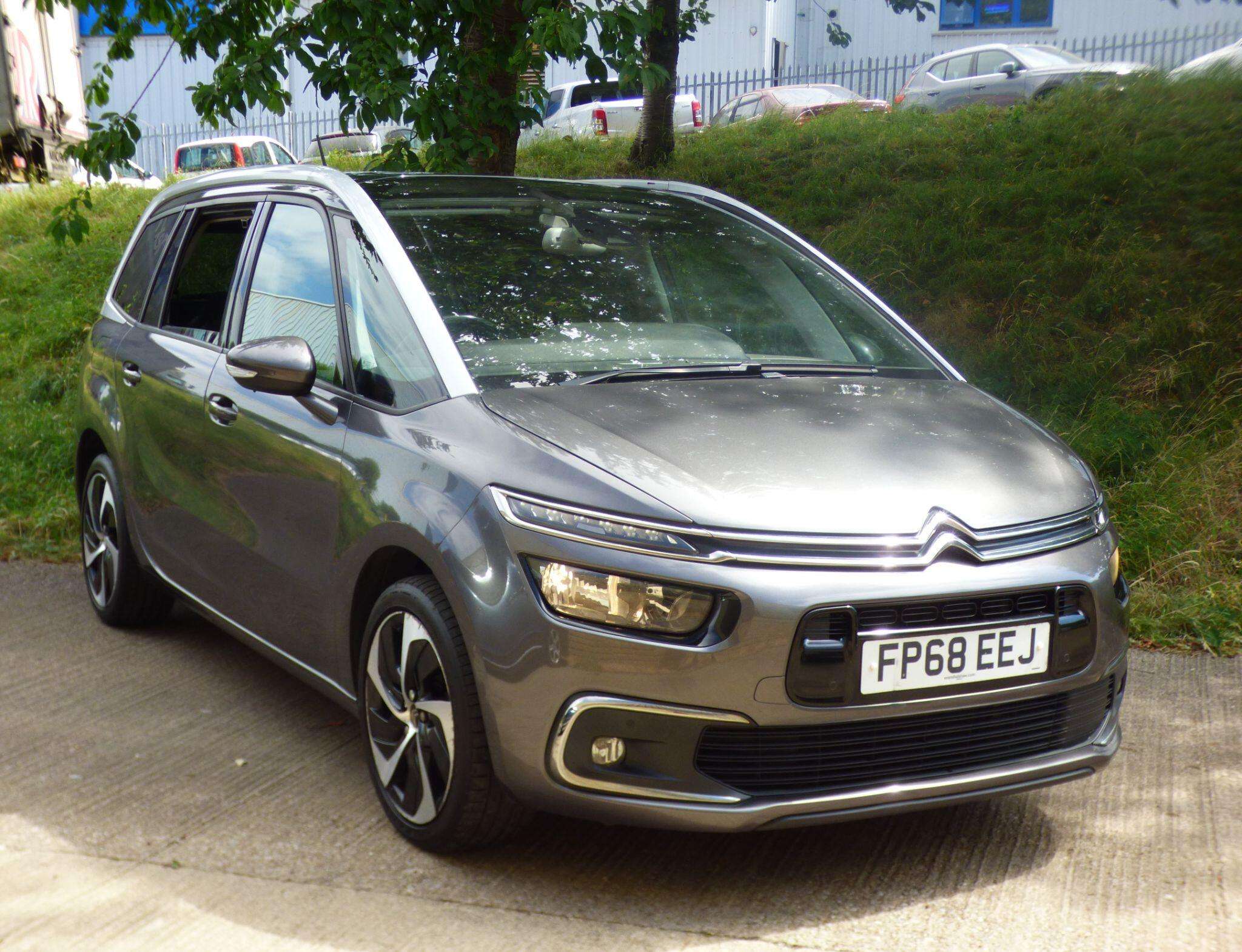 A 2018 CITROEN GRAND C4 SPACETOURER 2.0 BlueHDi Flair EAT8 Euro 6 (s/s) 5dr A 2018 CITROEN GRAND C4 SPACETOURER 2.0 BlueHDi Flair EAT8 Euro 6 (s/s) 5dr